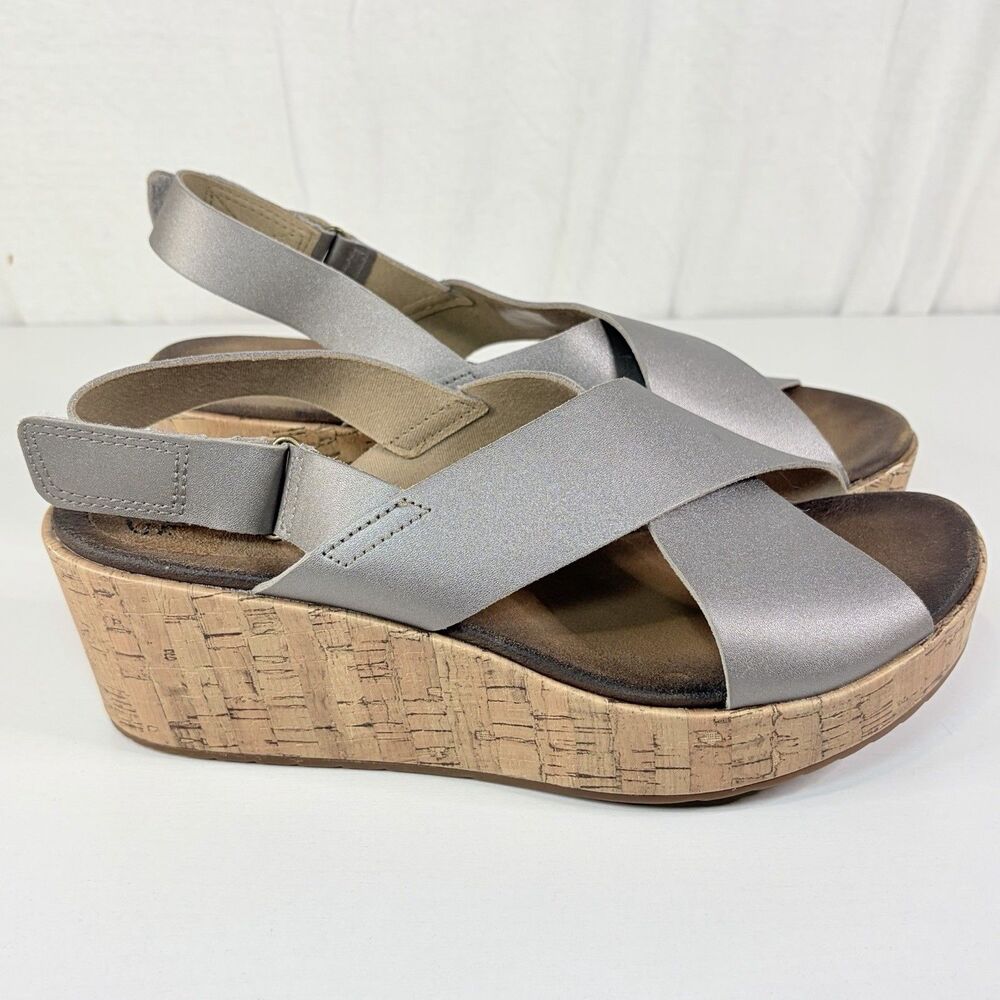 Clarks Cork Wedge Stasha Hale Sling Back Sandle Women’s Size 11 Silver